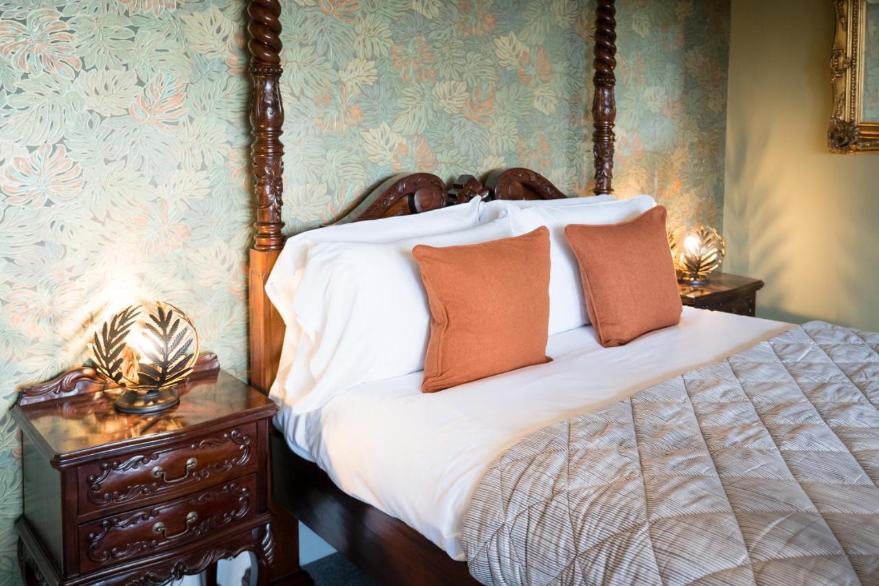 Tottington Manor Hotel Henfield